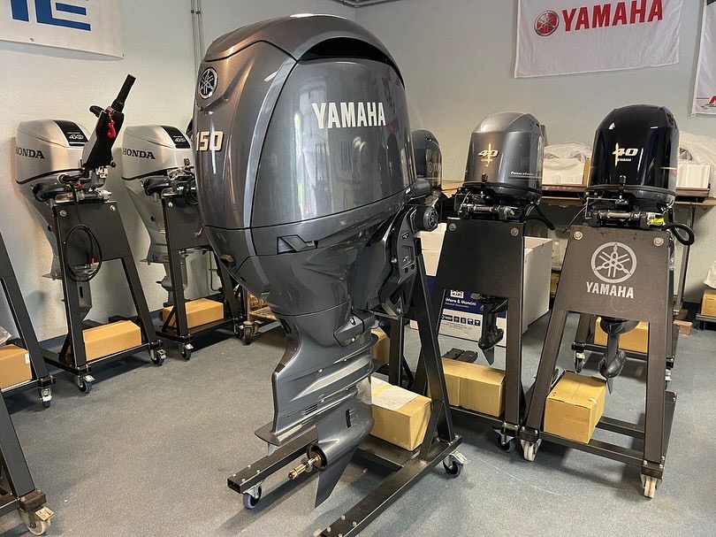 11111111-1.jpg Yamaha 150 HP F150 LB 20" and 25" Long Shaft - Image 1