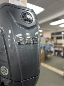 2025 Yamaha F200XD 200 HP Outboard - Image 3