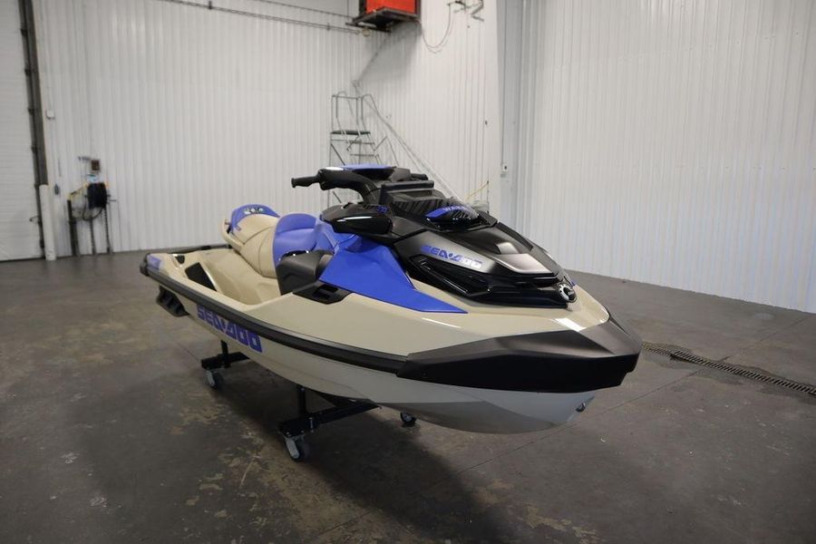2025-sea-doo-wake-pro-230-power-10160646-20260423163256934-2-1.jpg Sea-Doo Wake Pro 230 - Image 1