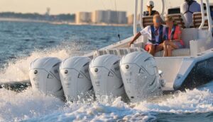 Yamaha XTO Offshore 425 HP Outboard Motor - Image 2