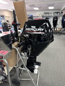 2025 Mercury 25 EH Tiller Handle Outboard Motor - Image 4