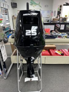 2025 Mercury 25 EH Tiller Handle Outboard Motor - Image 6
