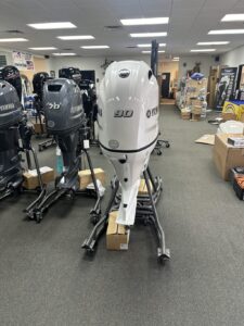 2025 Yamaha F90LB2 Pearl White Special Edition 20″ Shaft Outboard Motor - Image 4