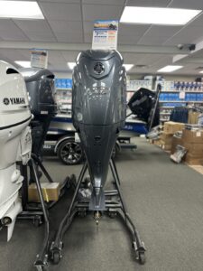 2025 Yamaha F200XD 25″ Shaft Outboard Motor - Image 6
