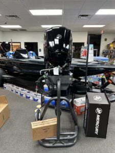 2024 Mercury 90 HP 20″ Shaft Command Thrust (Model: 90ELPT CT) Outboard Motor - Image 6