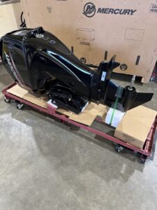 Mercury 60 HP 20″ Shaft (Model: 60ELPT) Outboard Motor - Image 2
