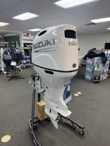 Click to Enlarge  Suzuki DF150ATLW5 – 150HP 4-Stroke (20” Shaft)