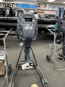 2025 Yamaha F25SWHC 15″ Shaft Tiller Outboard Motor - Image 4
