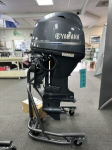 2025 Yamaha F50LB 20″ Shaft Outboard Motor - Image 8