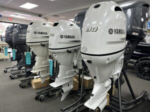 2025 Yamaha F90LB2 Pearl White Special Edition 20″ Shaft Outboard Motor - Image 16