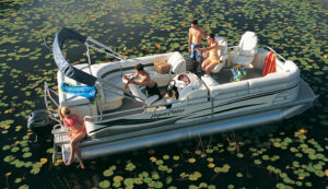 Yamaha 747-cc Midrange F40 Outboard Motor - Image 3