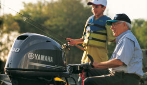 Yamaha 747-cc Midrange F40 Outboard Motor - Image 9