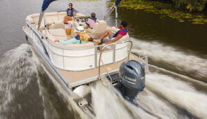 Yamaha Midrange 1.8-Liter F90 Outboard Motor - Image 5