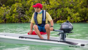 Yamaha 72-cc 2.5-hp Portable Outboard Motor - Image 2