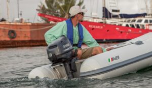 Yamaha 139-cc 6-hp Portable Outboard Motor - Image 5