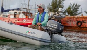 Yamaha 139-cc 6-hp Portable Outboard Motor - Image 4