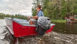 Yamaha 212-cc 8-hp Portable Outboard Motor - Image 8