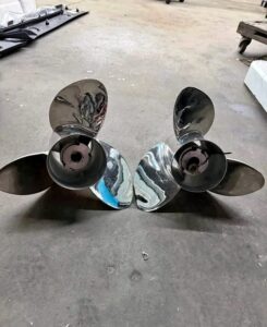 Yamaha saltwater series XL 19P – 15 1/2 left and right hand - Image 11