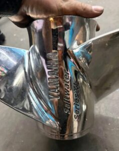 Yamaha saltwater series XL 19P – 15 1/2 left and right hand - Image 9