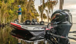 Yamaha V6 V MAX SHO 250 Outboard Motor - Image 2