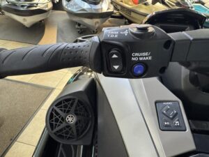 2026 Yamaha GP SVHO (Black & Earth Tan Edition) - Image 8