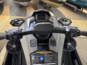 2026 Yamaha GP SVHO (Black & Earth Tan Edition) - Image 9